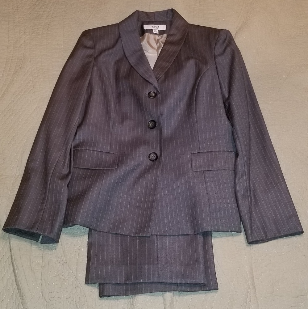Le Suit Pants Suit (Jacket & Pants)
